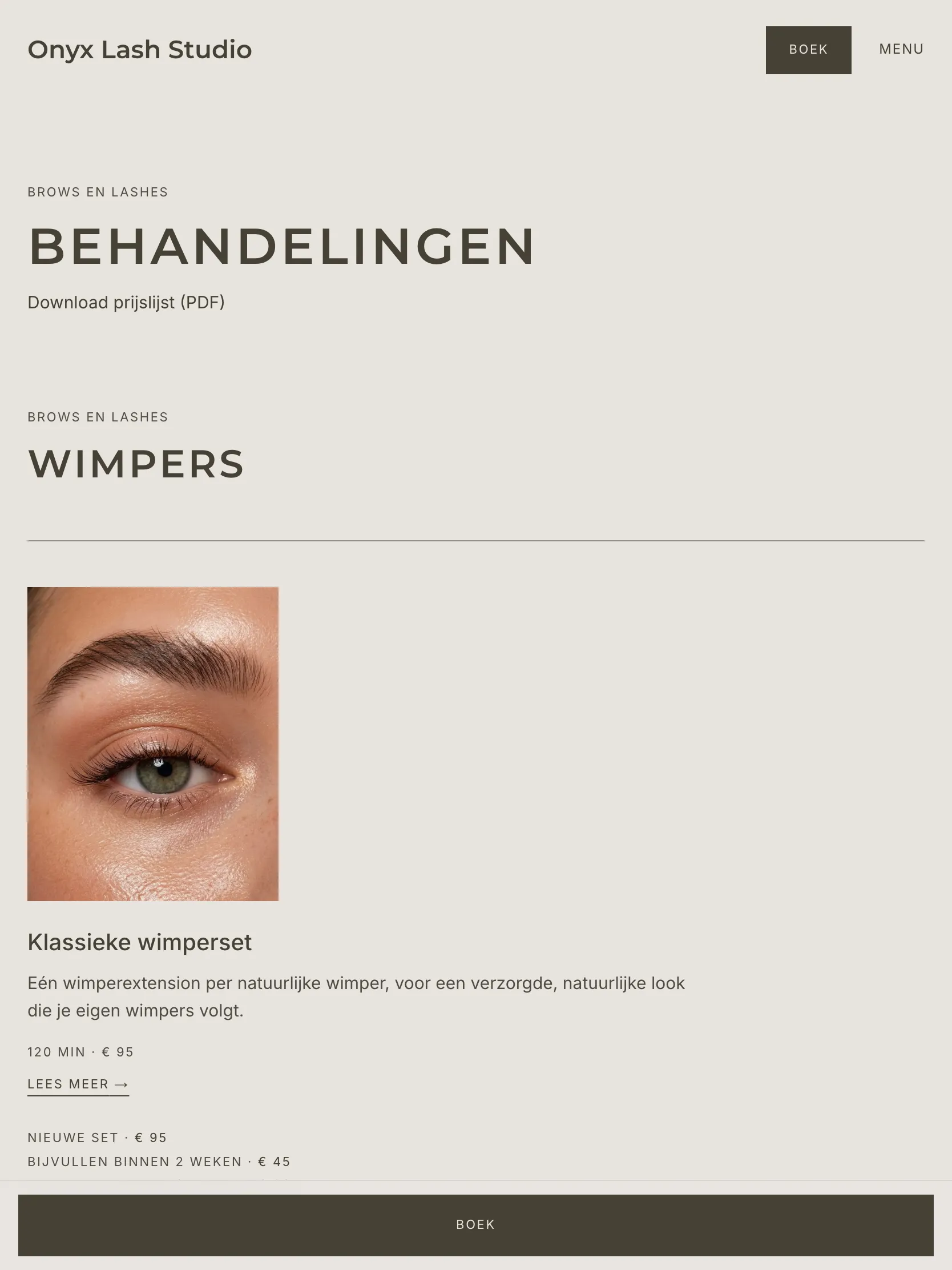 Onyx Lash Studio: prijslijst op tablet